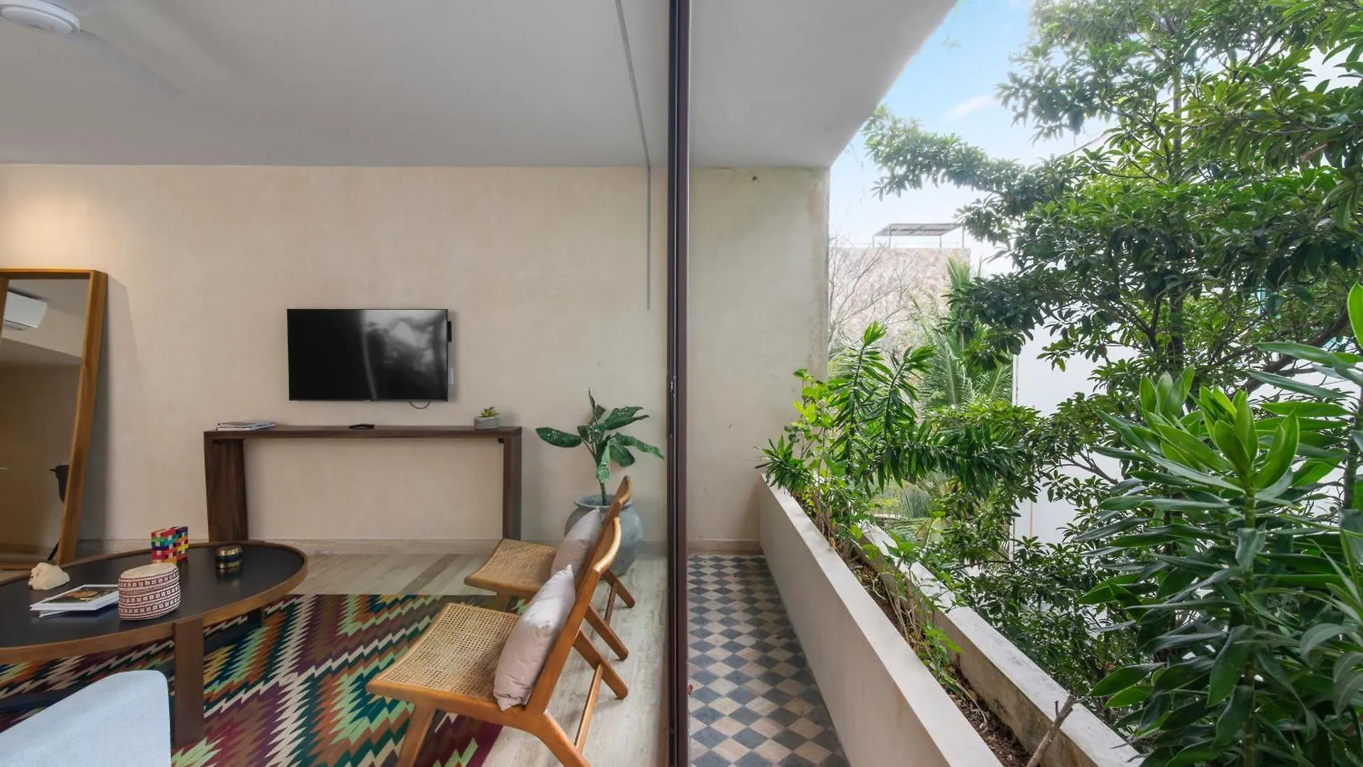 302 Modern & Luxury Apartment With Private Terrace تولوم